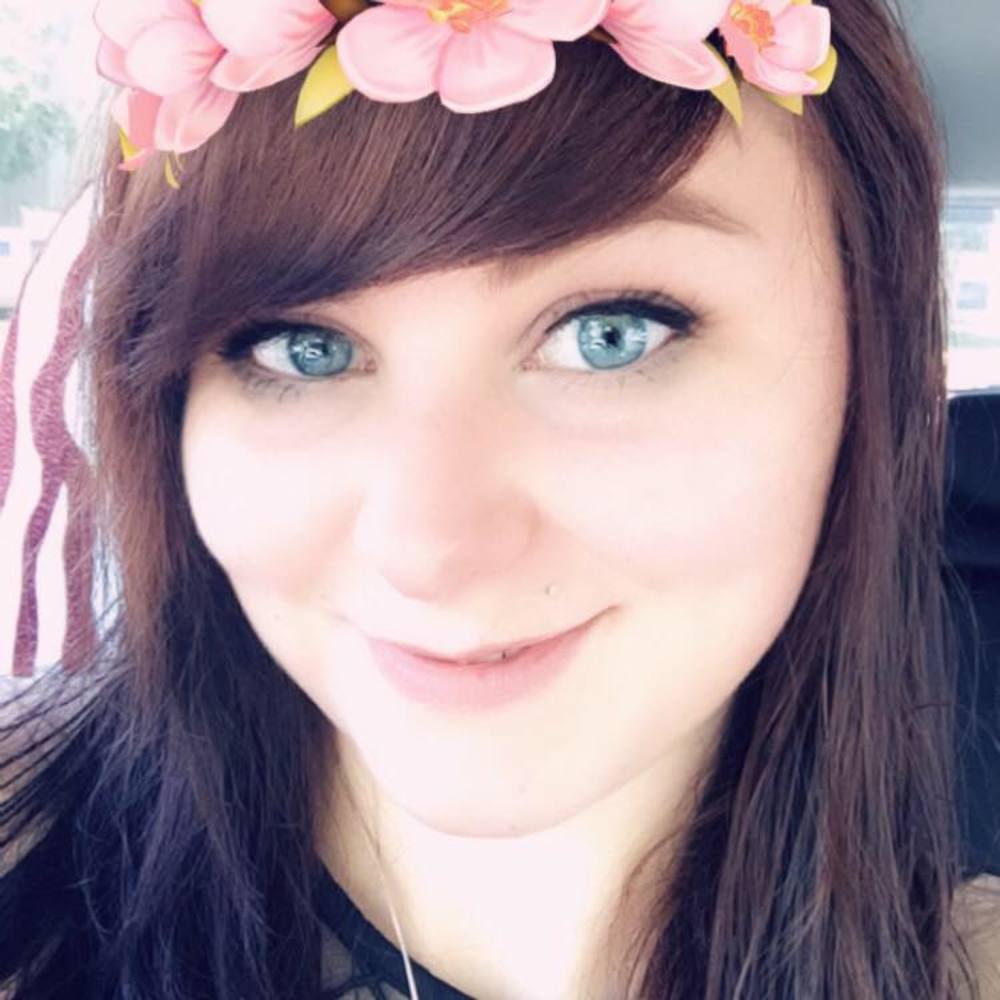 Meet your Posher, Courtlyn